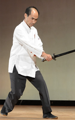 Motoki Suzuki 鈴木基起　全日本柔拳連盟指導員